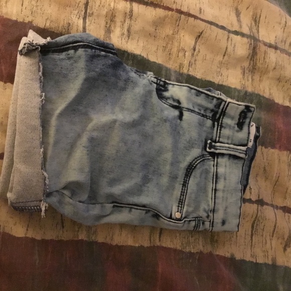 Pants - Picture 4 of 4